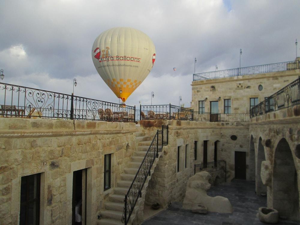 Golden Cave Suites Ürgüp Buitenkant foto